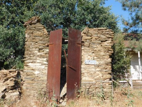 [Picture of Pendola Store site